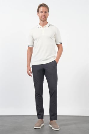 Krem Rengi Polo Yaka Kısa Kol Örme Comfort Fit %100 Pamuk Kazak 1012260151