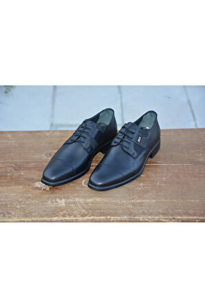 BerenniM371 Erkek Mevsimlik Kundura Hakiki Deri  Kauççuk Taban Bağlı