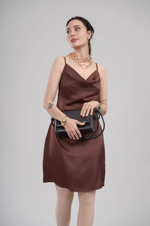 Kadın Degaje Yaka Saten Midi Elbise