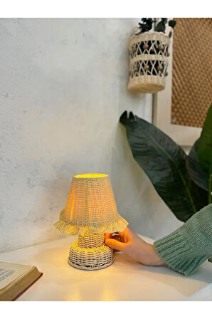 Sarı Pötikare Desen Kumaş Rattan Ayaklı Kablosuz Gece Masa Lambası