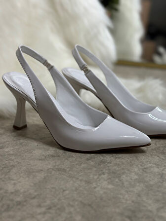 Günlük Kadın Sivri Burun Saten Kumaş Düz Desensiz İnce Arkası Açık Topuklu Model Abiye Ayakkabı 101b