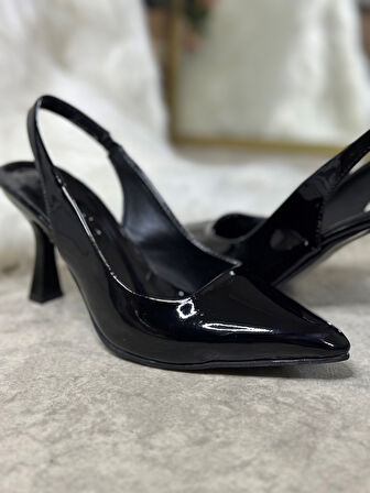 Günlük Kadın Sivri Burun Saten Kumaş Düz Desensiz İnce Arkası Açık Topuklu Model Abiye Ayakkabı 101b