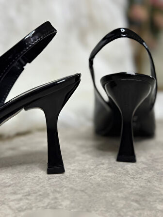 Günlük Kadın Sivri Burun Saten Kumaş Düz Desensiz İnce Arkası Açık Topuklu Model Abiye Ayakkabı 101b