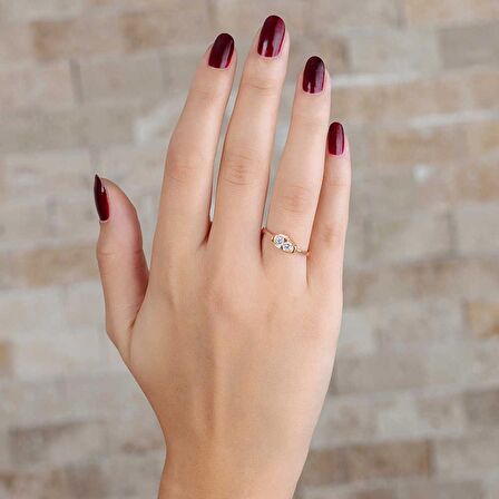 Zirkon Taşlı "V" Tasarım Rose Renk 925 Ayar Gümüş Kadın Yüzük