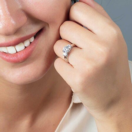Starlight Diamond Pırlanta Montür 925 Ayar Gümüş Kadın Tria Yüzük