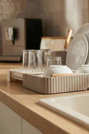 Vizon Sürgülü Lavabo Üstü Bulaşıklık & Fonksiyonel Tabaklık Ve Bardaklık 32x36 cm