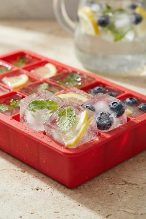15 Hazneli Silikon Buz Kalıbı & Çok Amaçlı Buzluk Ve Dondurucu Organizeri 12x19 cm