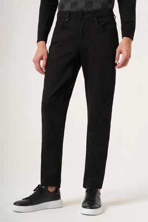 Siyah 5 Cep Gabardin Slim Fit Pamuklu Denim Pantolon 1023265151