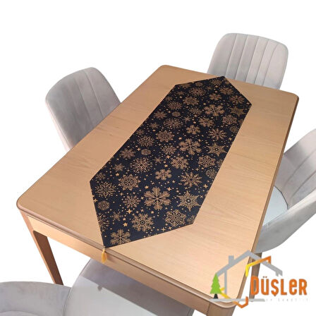 Snowy Yeniyıl Siyah Kar Tanesi Desenli Üçgen Kenarlı Runner