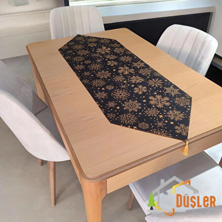 Snowy Yeniyıl Siyah Kar Tanesi Desenli Üçgen Kenarlı Runner