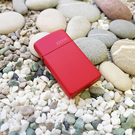 Zippo Çakmak Kırmızı Slim Hediyelik Benzin Taş Set du10-1633zl