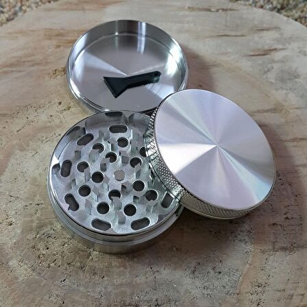 63 mm. Silver Baharat Tütün Herbal Öğütücüsü Parçalayıcı ps91slv