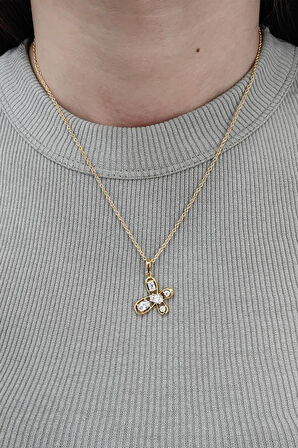 Chavin Taşlı Kelebek Gold Kadın Kolye bt12
