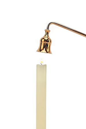 Sabit Başlıklı Metal Rose Gold 23 cm Dekoratif Çan Dizayn Saplı Mum Söndürücü mt280sr