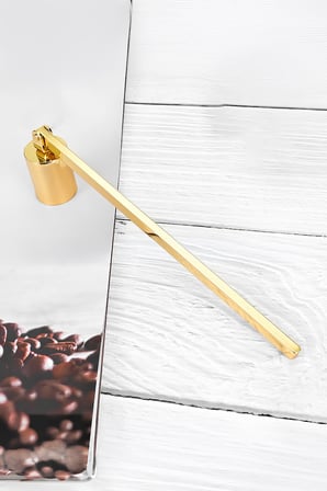 Oynar Başlıklı Çelik Gold 16 cm Dekoratif Çan Dizayn Saplı Mum Söndürücü mt281sr