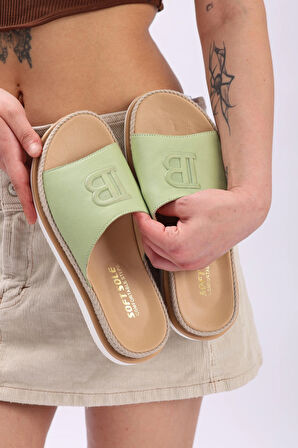 Kadın Hakiki Deri Su Yeşili Renk Eva Taban Ortopedik Günlük Terlik