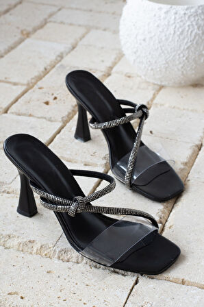 Günlük Kadın Terlik Çift Parlak Şeritli Tokalı Kalın Topuklu Şeffaf Bantlı Abiye Ayakkabı 103