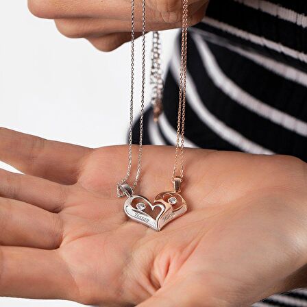 Zirkon Taşlı Kişiye Özel İsim Yazılı 925 Ayar Gümüş "Kalbimin Yarısı" Kolye