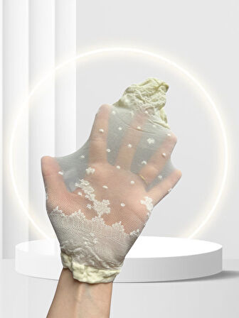 Milla Dantel Desenli 15 Den Feminen Şirin Soket Çorabı-Ten/Vanilya