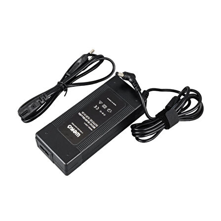 16.8 VOLT - 3 AMPER 5.5*2.5 UÇLU KIRMIZI YEŞİL LEDLİ MASA TİPİ ŞARJ ADAPTÖRÜ 