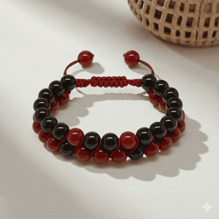 Çift Sıra Makrome Örgülü Küre Kesim Kırmızı Siyah Akik Oniks Doğaltaş Kadın Taraftar Bileklik