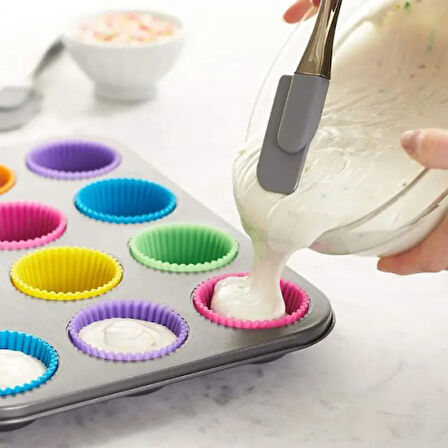 12'li Silikon Muffin Kalıbı