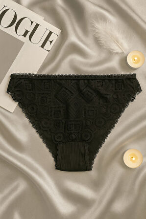 Siyah Dantelli Push Up Sütyen Takımı