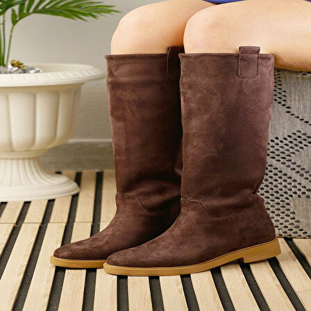 Günlük Kadın Diz Altı Çizme Alçak Topuklu Tırtıklı Tabanlı Oval Burun Kürklü Astarlı Sade Rahat 1050