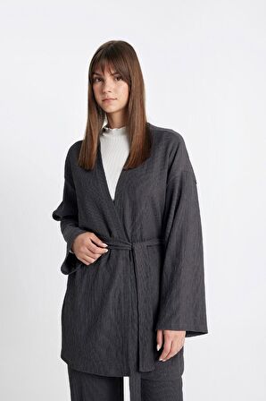 DeFacto Relax Fit Şal Yaka Kemerli Bürümcük Kimono Z8777AZ24SMAR193