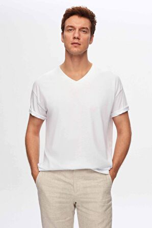 Beyaz V Yaka %100 Pamuk T-shirt 4HC141996755M