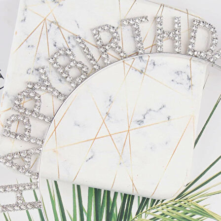 Gümüş Kristal Taşlı Happy Birthday Doğum Günü Tacı İthal Ürün A Kalite 17x16 cm (5224) AZ-52246307090