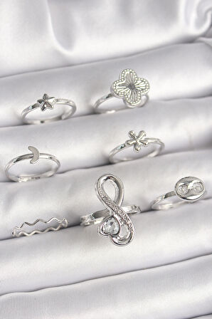 Pirinç Gümüş Renk Yonca Figür Sonsuzluk Zirkon Taşlı Kalp Detay Kadın Yüzük Kombini