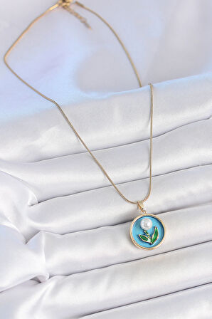 316L Çelik Gold Renk Zincir Mavi Mineli İncili Çiçek İşlemeli Portre Model Kadın Kolye