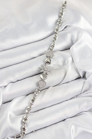 Pirinç Zirkon Taşlı Kalp Detaylı Çiçek Model Gümüş Renk Kadın Bileklik