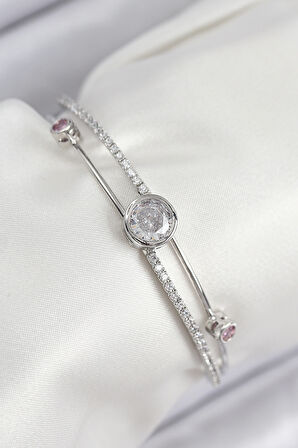 Pirinç Zirkon Taşlı Pırlanta Model Gümüş Renk Kadın Bileklik