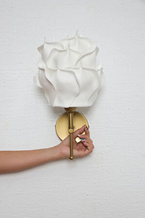 Dekor Eva Gül Üst Beyaz-metal Eskitme Gold Kablosuz Pilli Ledli Duvar Aydınlatması Aplik