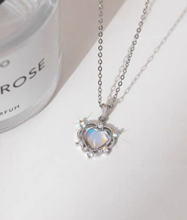  316L Çelik Zincir Gümüş Renk Kalp Model Kadın Kolye