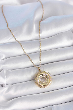  316L Çelik Gold Renk Zincir Zirkon Taşlı Nova Yıldız Model Kadın Kolye