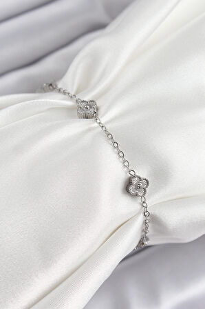  316L Çelik Yonca Model Gümüş Renk Kadın Bileklik