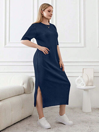 Kadın Büyük Beden Kısa Kollu Yırtmaç Detaylı Kaşkorse Elbise