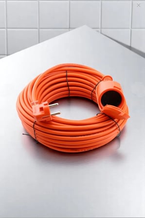 KLC 30 Mt Uzatma Kablosu 3x2.5 Mm Ev Tipi Topraklı Cca Kablolu Tekli Grup Fiş Priz Kapaklı Monofaze