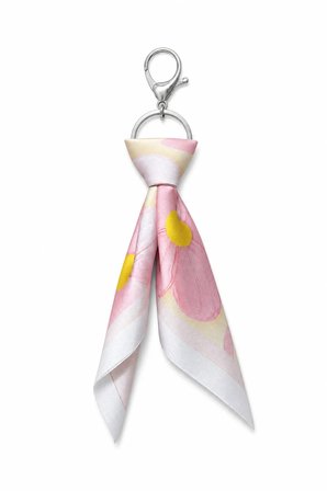 Tarzınıseç Pembe Rüya Desenli Silver Anahtarlık Fular Charm