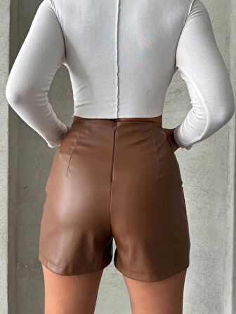 Parçalı cepli deri şort taba w26312