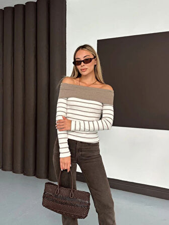 Çizgili madonna yaka kaşkorse bluz bej a844