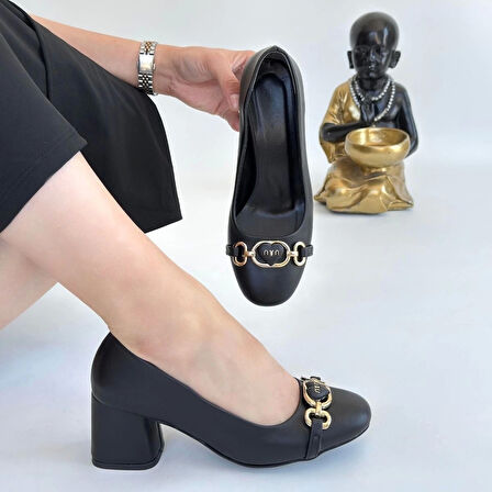 Lucky Siyah Cilt Topuklu Ayakkabı