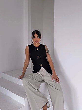 Kadın siyah bisiklet yaka gold düğmeli ottoman bluz s2310