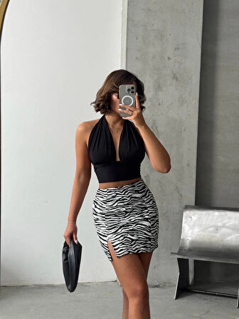 Tek yırtmaçlı zebra desenli deri etek beyazsiyah w24475-S