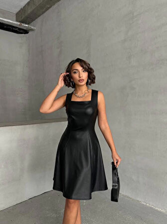 Kare yaka deri elbise siyah h24442