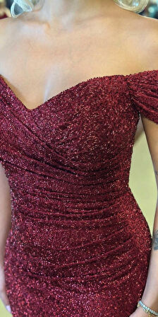 Bordo Madonna Yaka Düz Kesim Pullu Boncuklu Uzun Abiye Elbise 11023