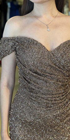 Bakır Madonna Yaka Düz Kesim Pullu Boncuklu Uzun Abiye Elbise 11023